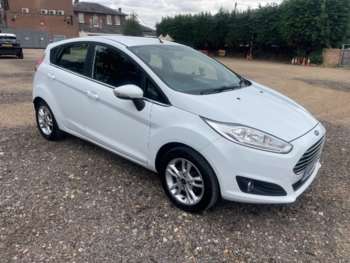2016 (66) - 1.0 EcoBoost Zetec 5dr