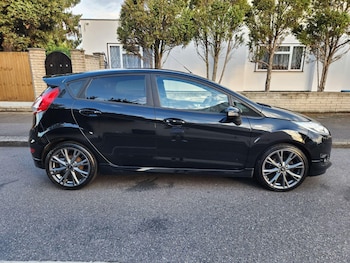 Used Ford Fiesta 2016 for sale - 75268413: Photo