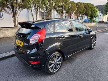 Used Ford Fiesta 2016 for sale - 75268413: Photo