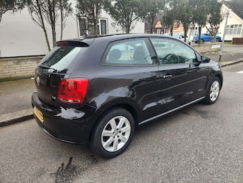 Used Volkswagen Polo 2011 for sale - 78007122: Photo