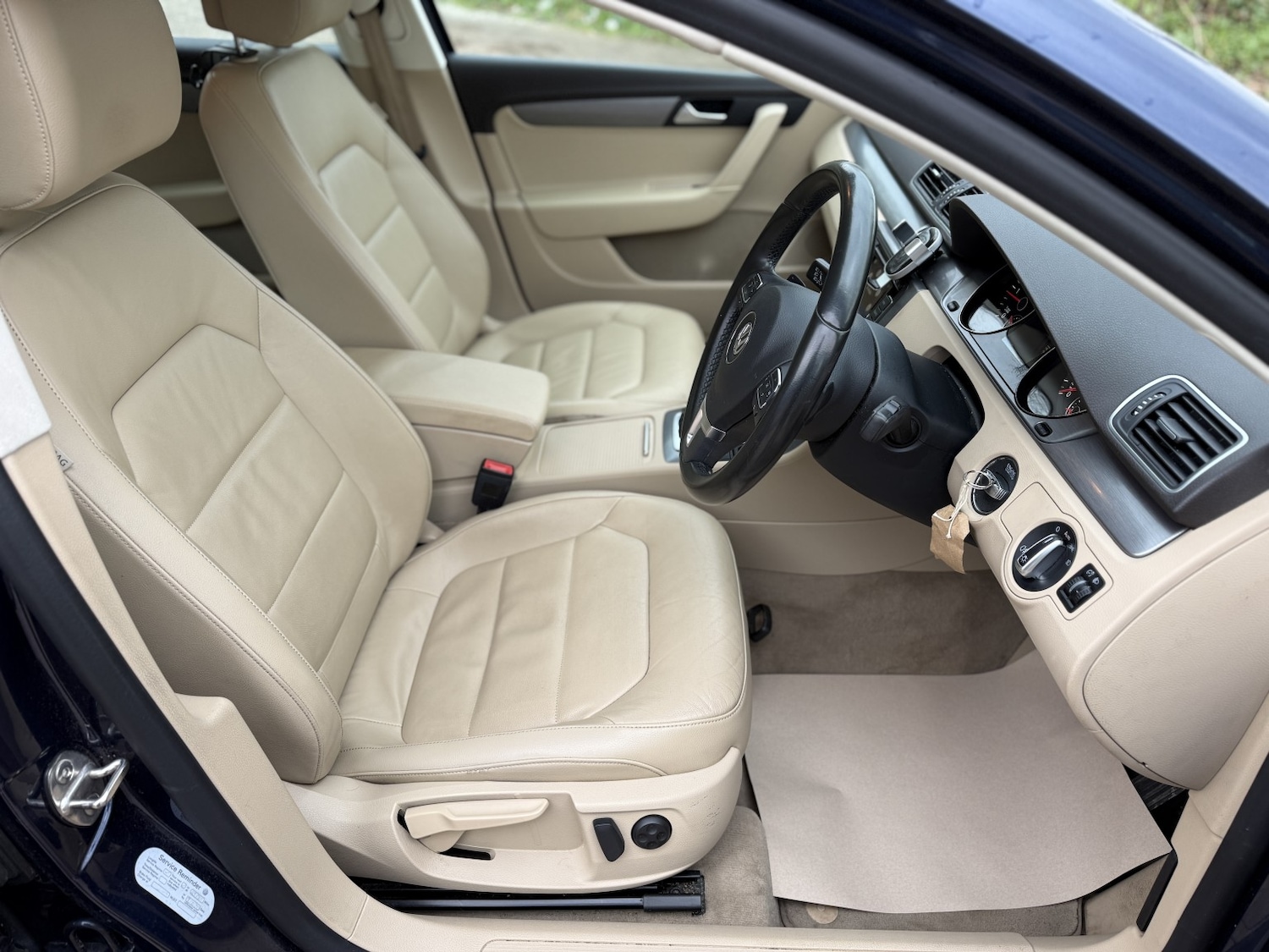 Used Volkswagen Passat 2014 for sale - 77822250: Photo 16