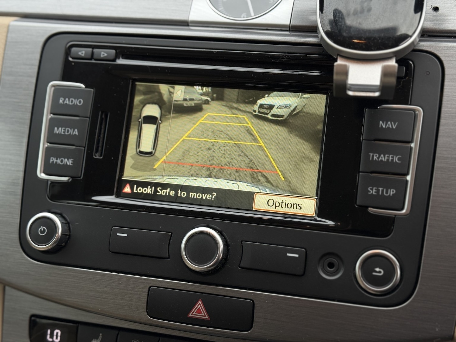 Used Volkswagen Passat 2014 for sale - 77822250: Photo 28