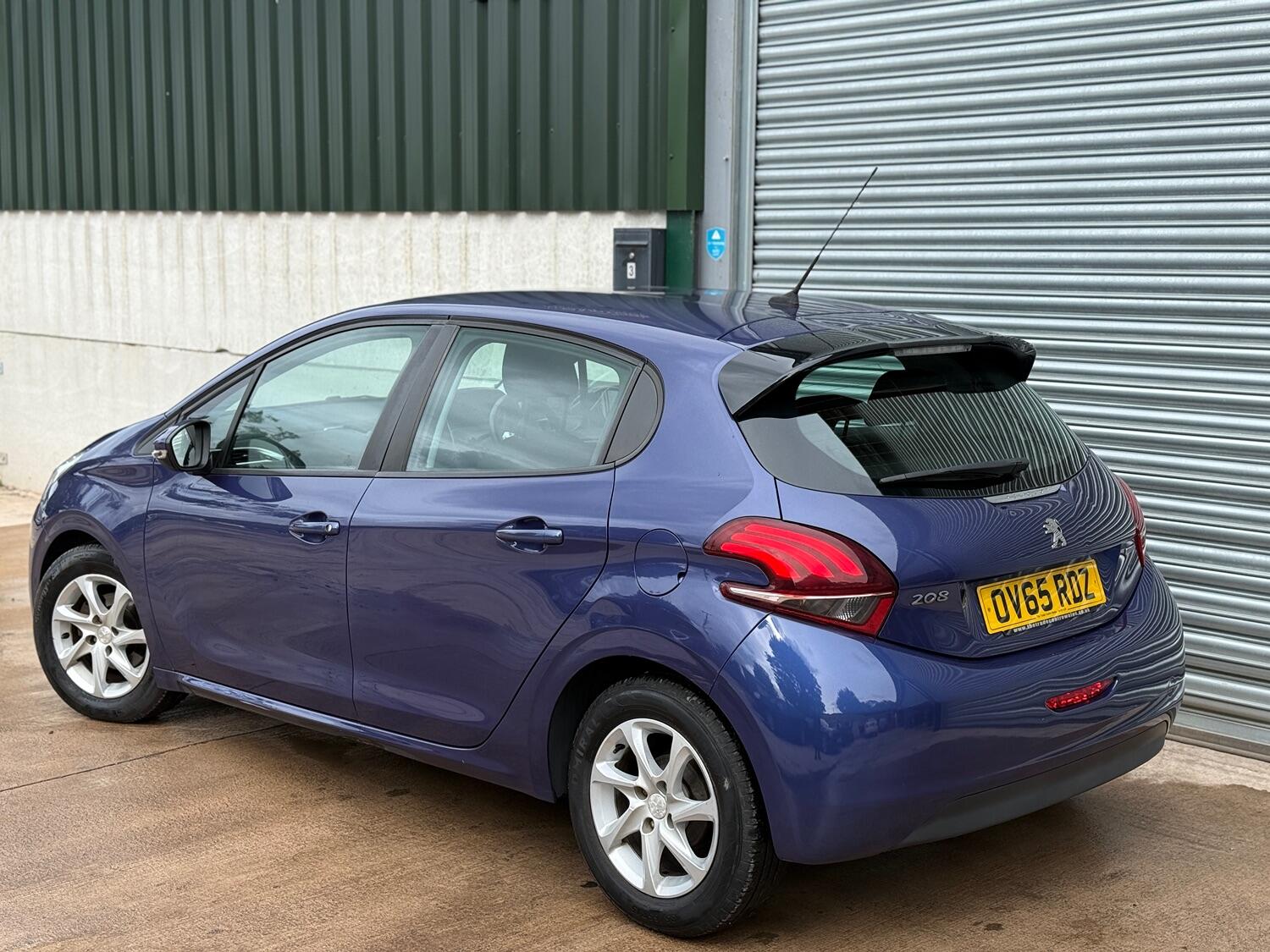 Used Peugeot 208 2015 for sale - 76531211: Photo 11
