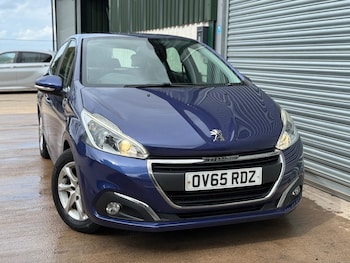 Used Peugeot 208 2015 for sale - 76531211: Photo