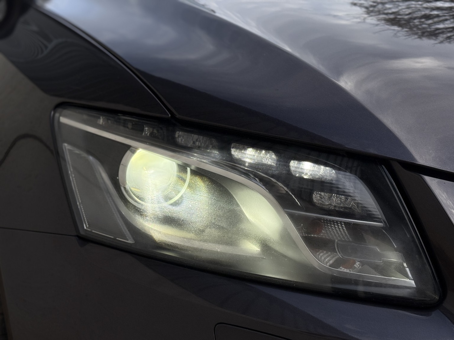 Used Audi Q5 2011 for sale - 76649807: Photo 16