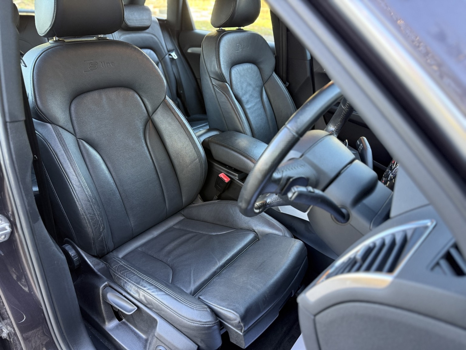 Used Audi Q5 2011 for sale - 76649807: Photo 18