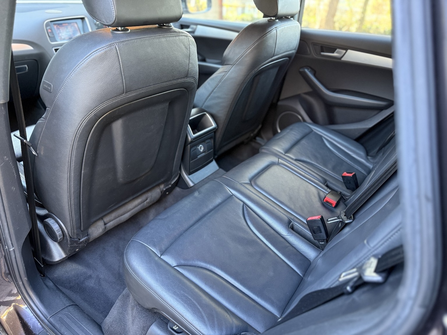 Used Audi Q5 2011 for sale - 76649807: Photo 22