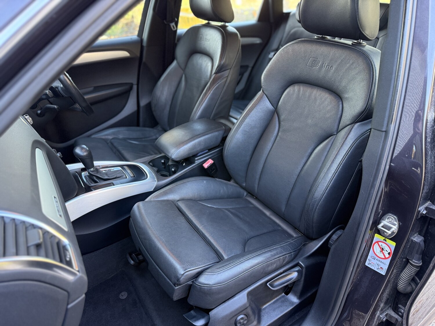 Used Audi Q5 2011 for sale - 76649807: Photo 24