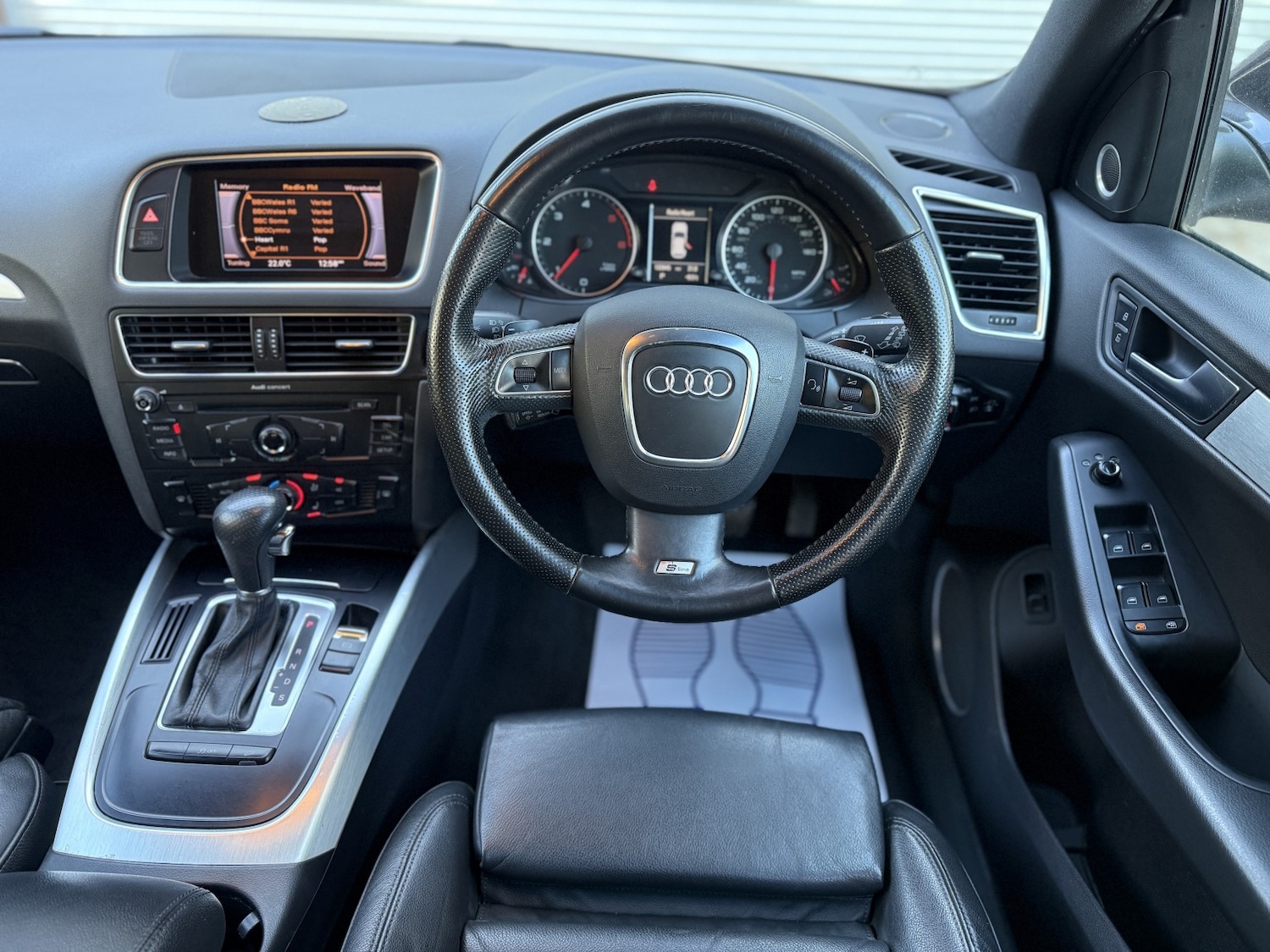 Used Audi Q5 2011 for sale - 76649807: Photo 26