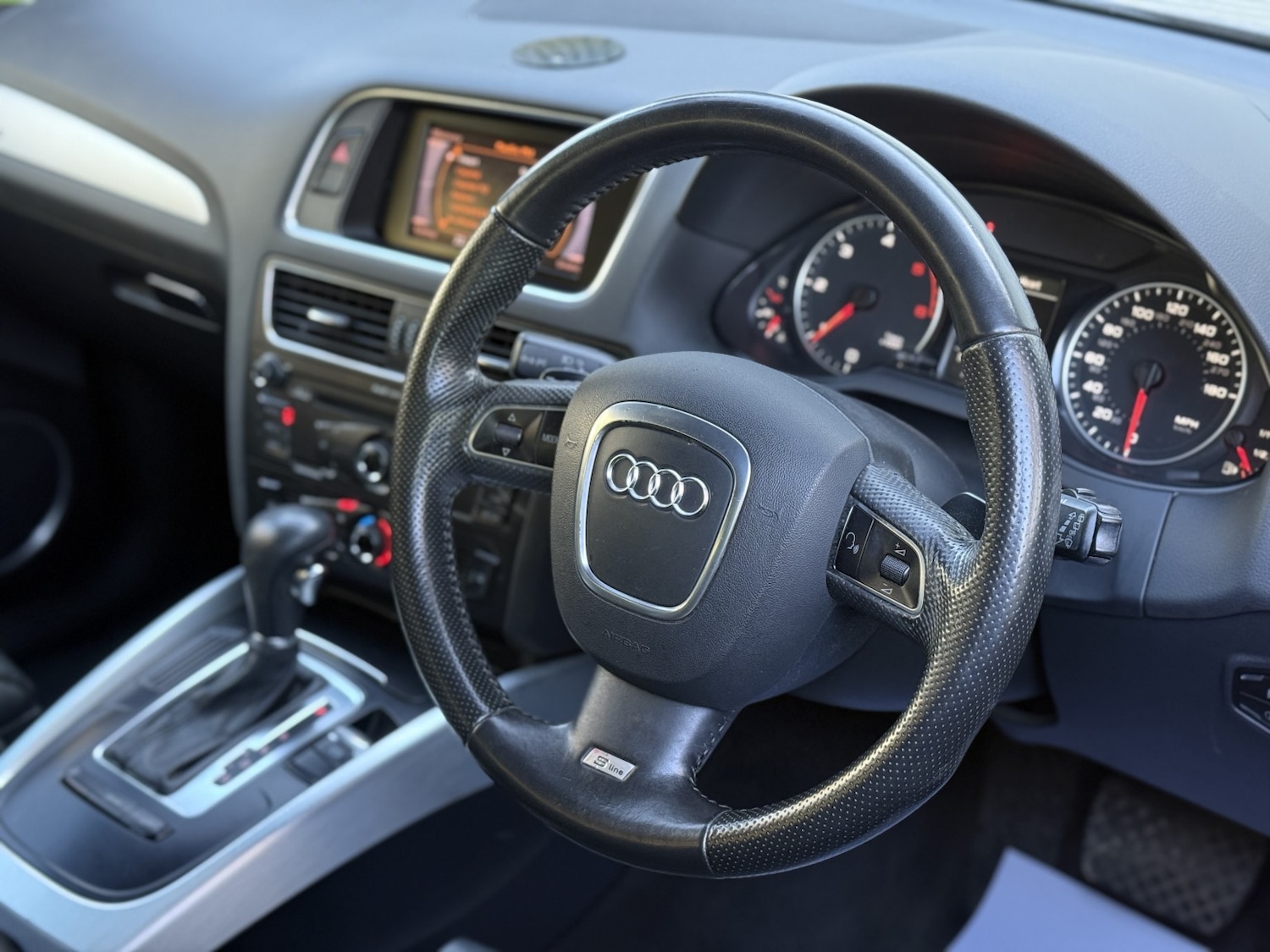 Used Audi Q5 2011 for sale - 76649807: Photo 27