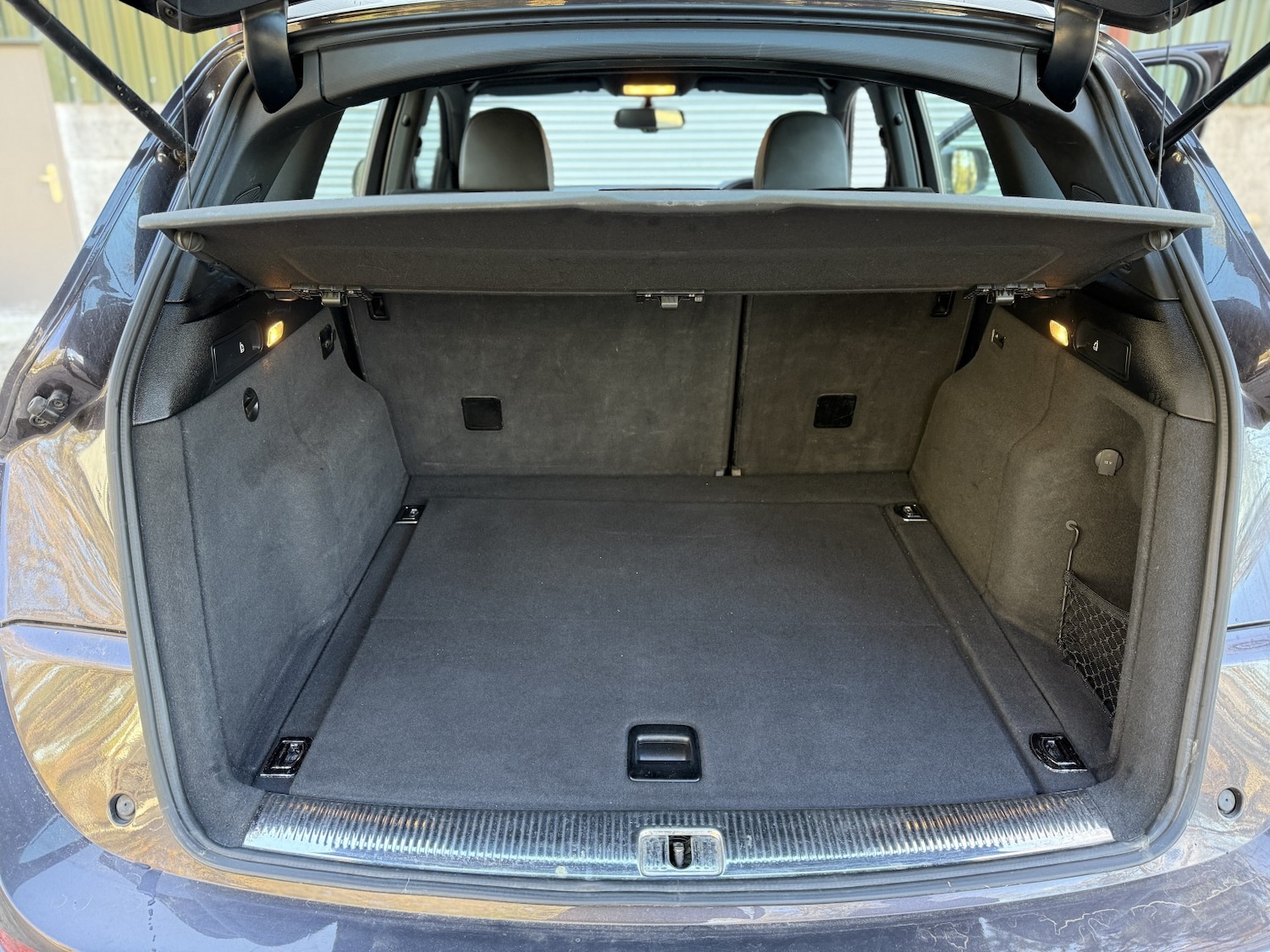 Used Audi Q5 2011 for sale - 76649807: Photo 34