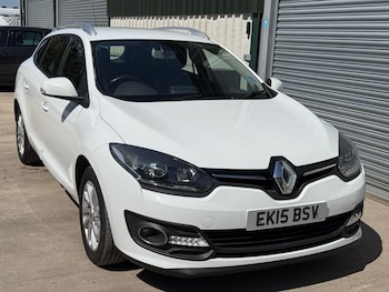Used Renault Megane 2015 for sale - 79483271: Photo