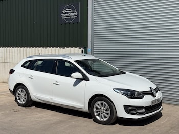 Used Renault Megane 2015 for sale - 79483271: Photo