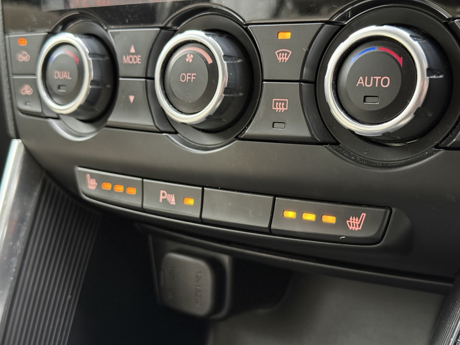 Used Mazda CX-5 2015 for sale - 77991670: Photo 29