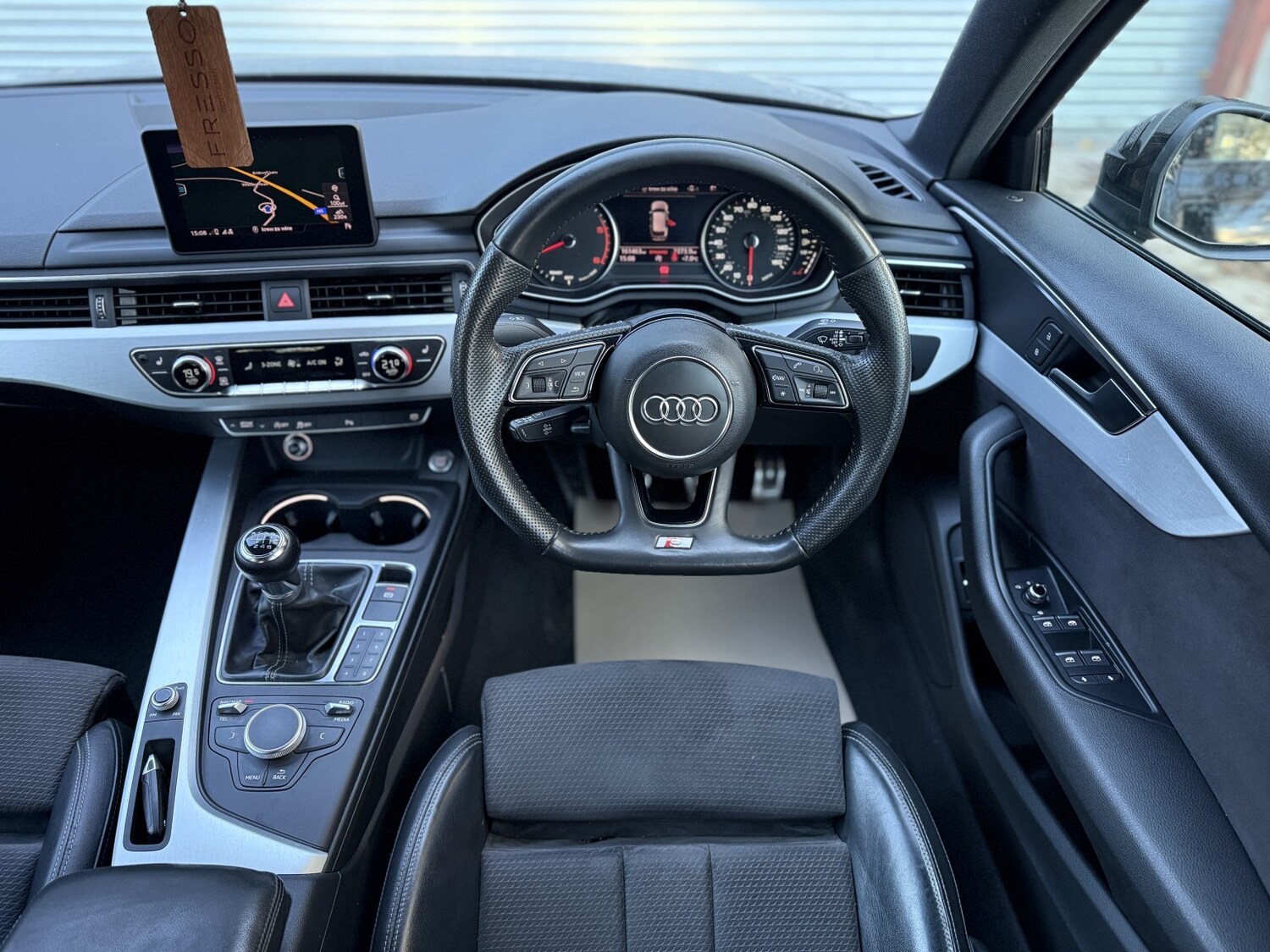 Used Audi A4 2017 for sale - 78090690: Photo 32