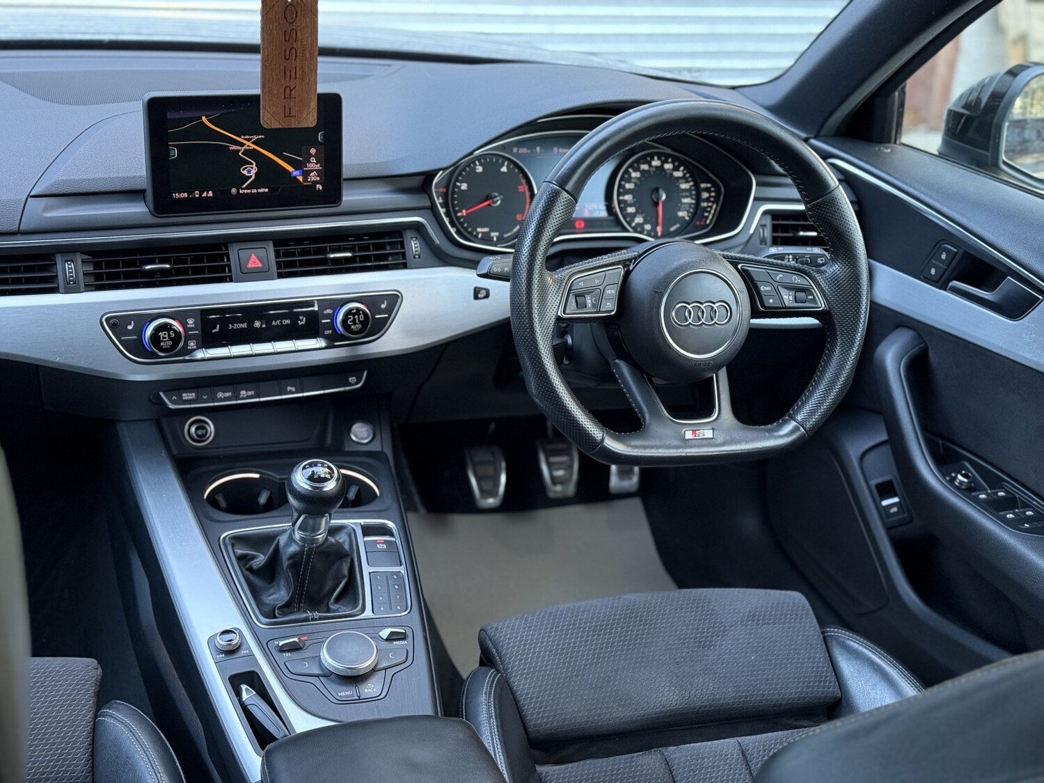 Used Audi A4 2017 for sale - 78090690: Photo 33