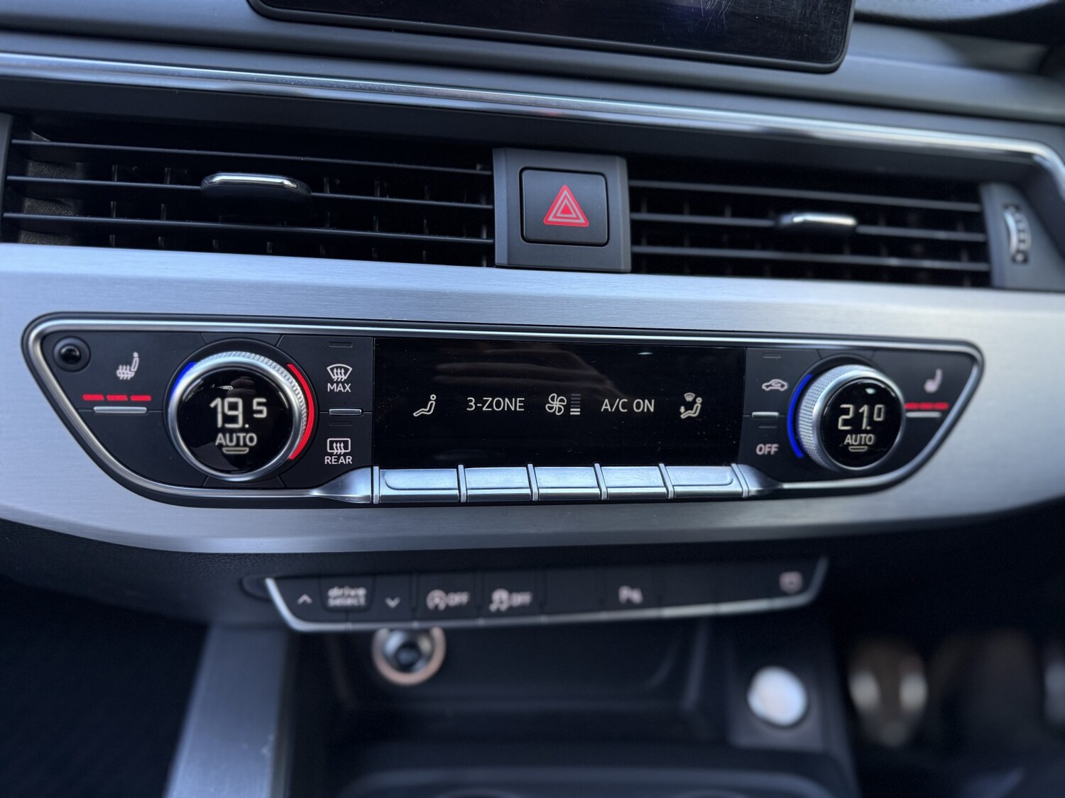 Used Audi A4 2017 for sale - 78090690: Photo 38