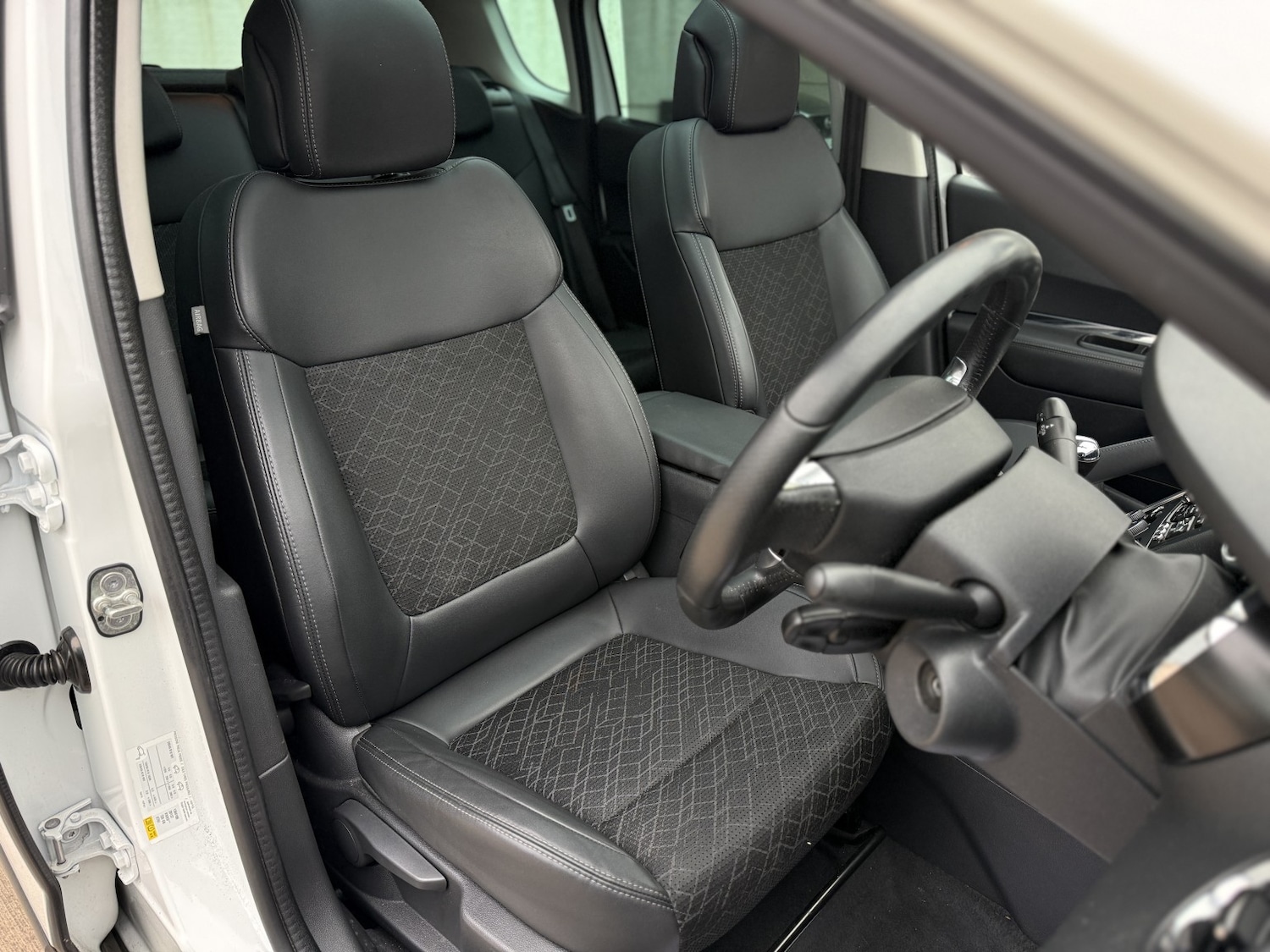 Used Peugeot 3008 2015 for sale - 77129565: Photo 18