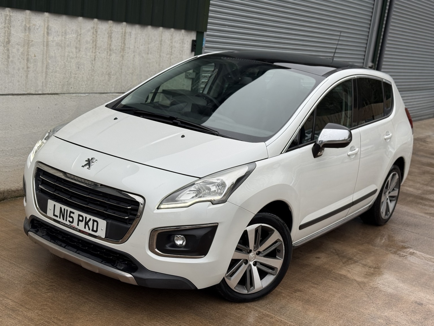 Used Peugeot 3008 2015 for sale - 77129565: Photo 6