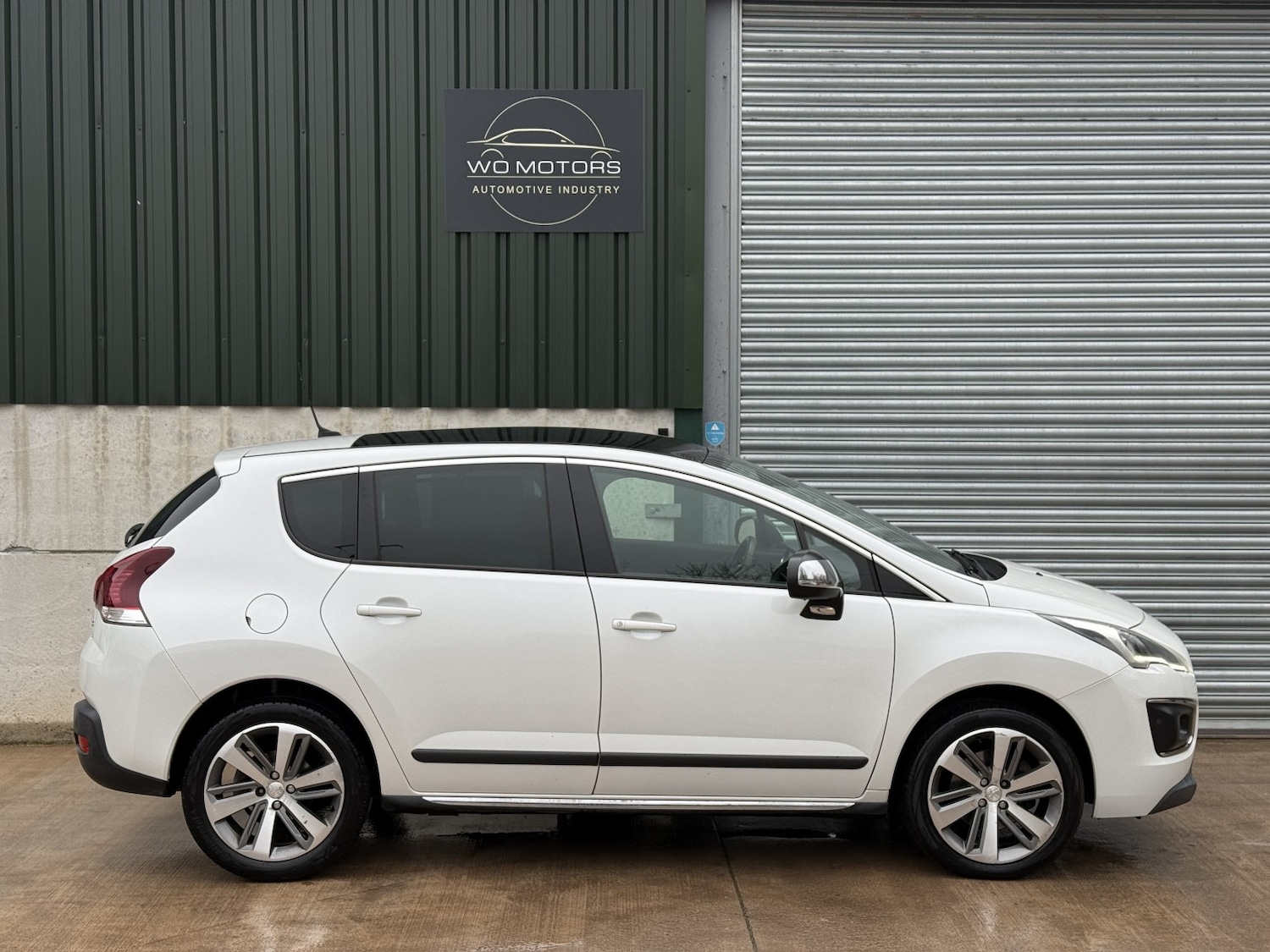 Used Peugeot 3008 2015 for sale - 77129565: Photo 7
