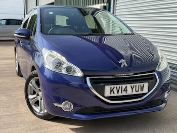 Used Peugeot 208 2014 for sale - 76793828: Photo