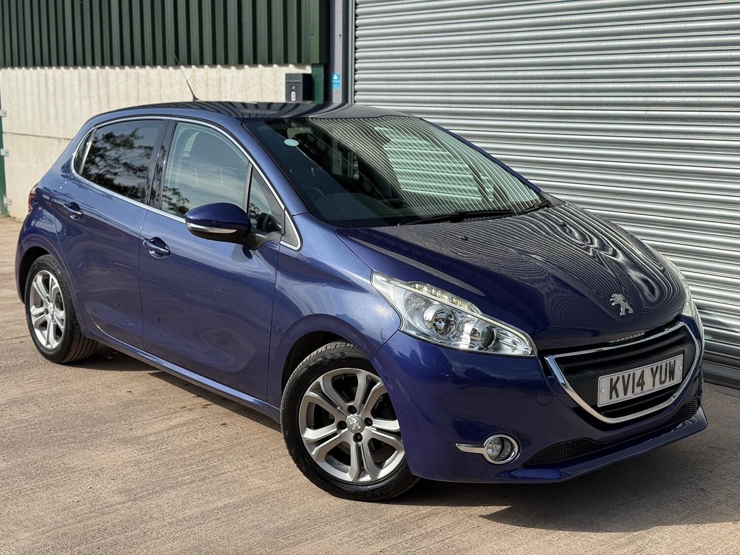 Used Peugeot 208 2014 for sale - 76793828: Photo 3
