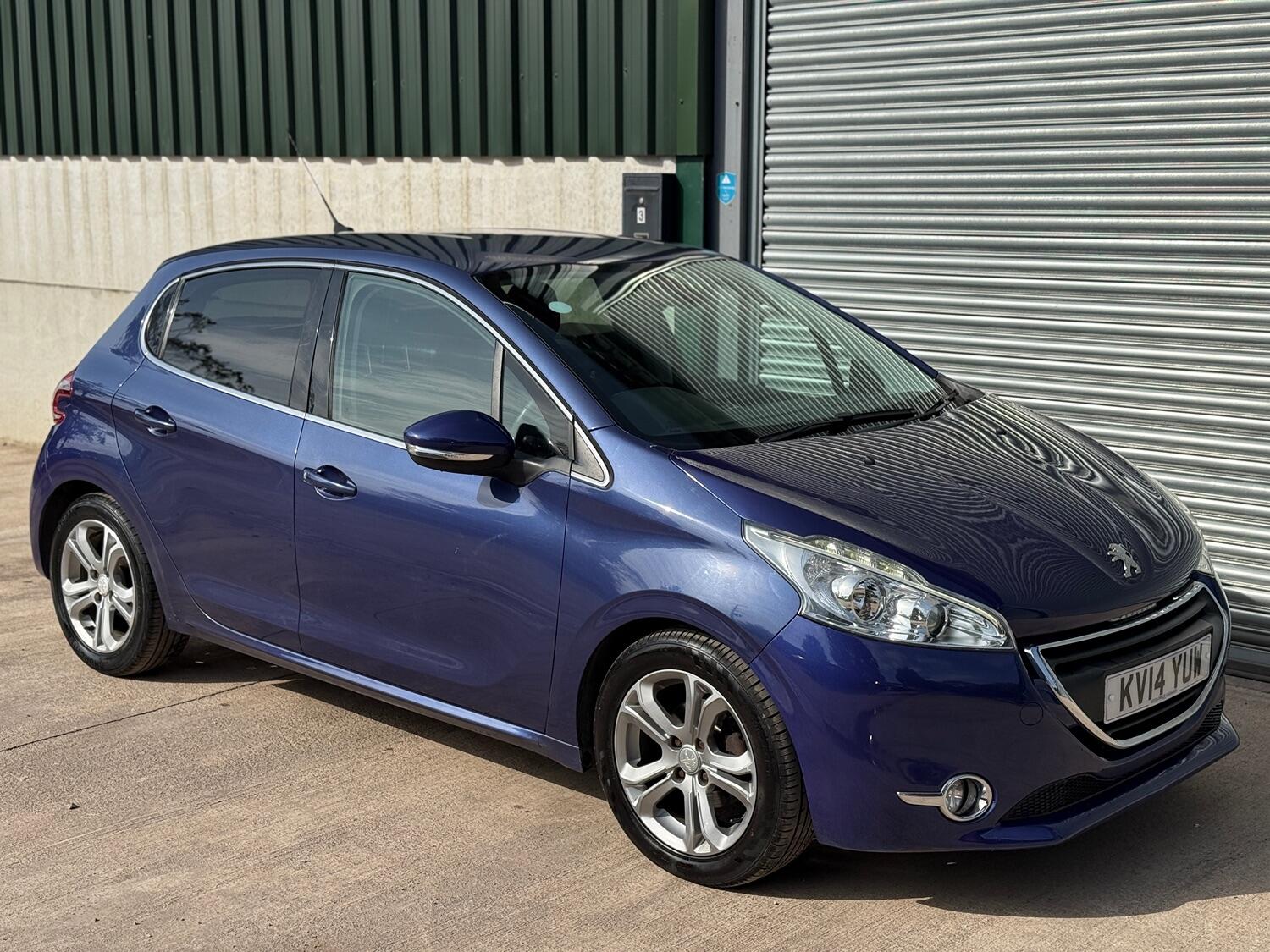 Used Peugeot 208 2014 for sale - 76793828: Photo 7