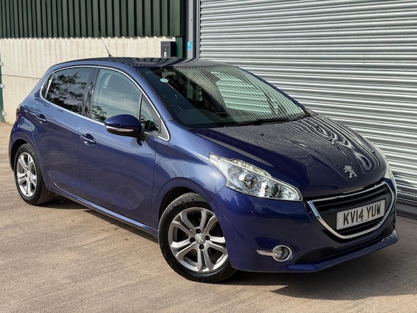 Used Peugeot 208 2014 for sale - 76164535: Photo 3