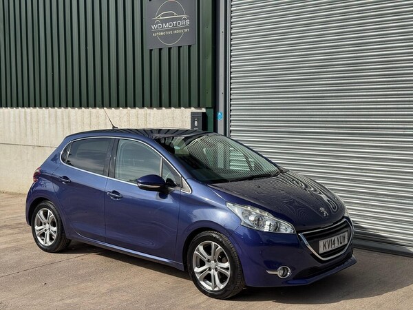 Used Peugeot 208 2014 for sale - 76164535: Photo 6