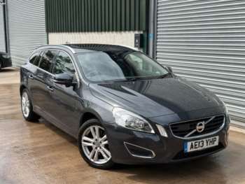2013 - 2.4 D5 SE Lux Nav 5-Door