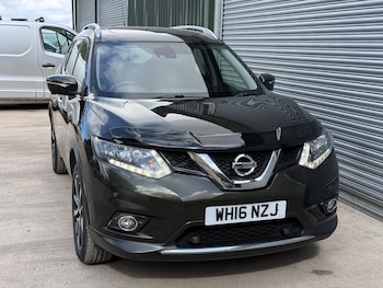 Used Nissan X-Trail 2016 for sale - 79456890: Photo