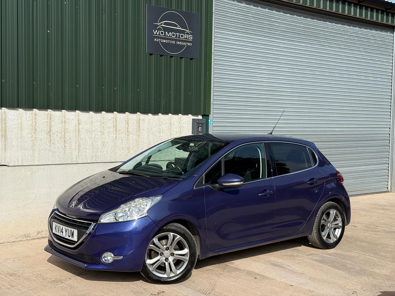 Used Peugeot 208 2014 for sale - 76725752: Photo 18