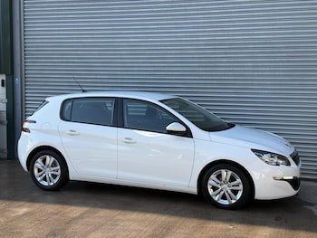Used Peugeot 308 2015 for sale - 79190376: Photo