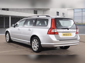 Used Volvo V70 2012 for sale - 77643722: Photo