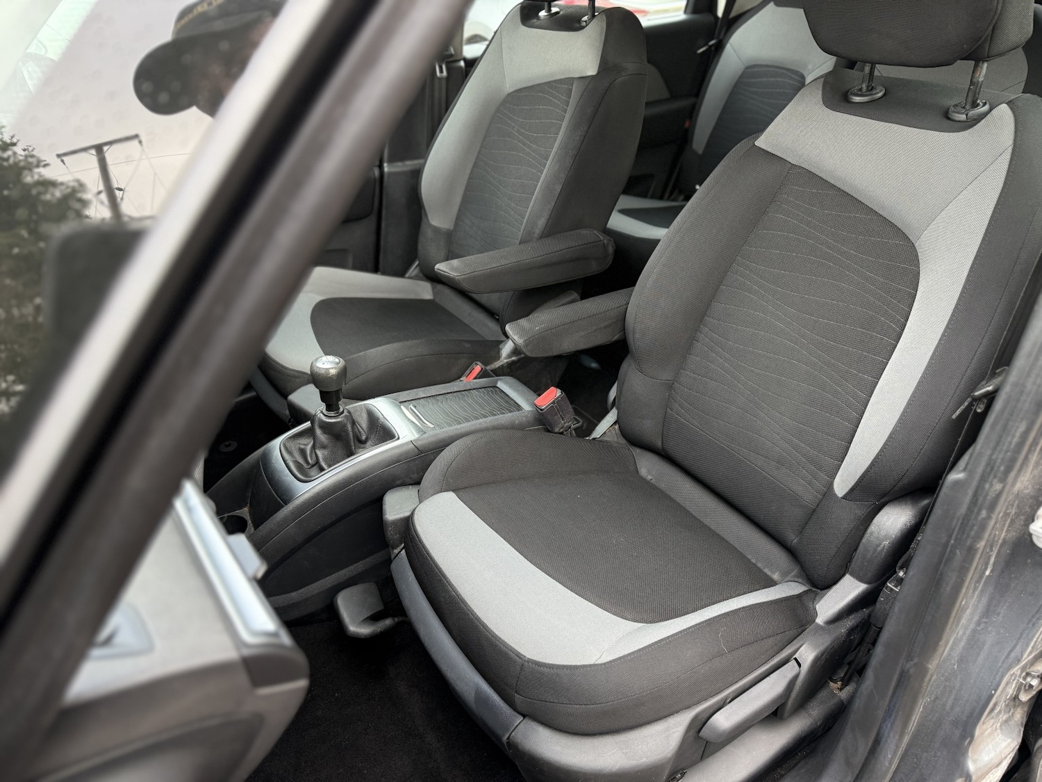 Used Citroen C4 Picasso 2013 for sale - 76374183: Photo 21