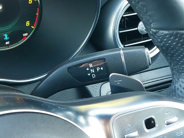 Used Mercedes-Benz GLC 2020 for sale - 76301682: Photo 10