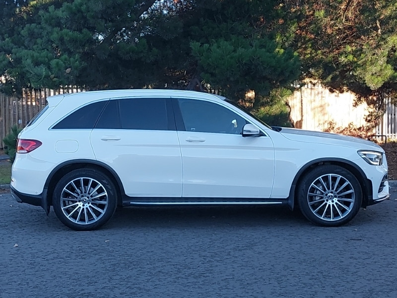 Used Mercedes-Benz GLC 2020 for sale - 76301682: Photo 2