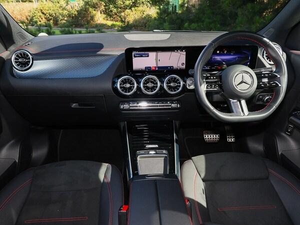 Used Mercedes-Benz EQA 2024 for sale - 75701876: Photo 2