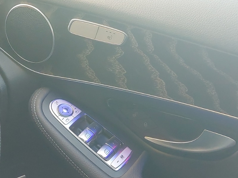 Used Mercedes-Benz GLC 2020 for sale - 77126221: Photo 17