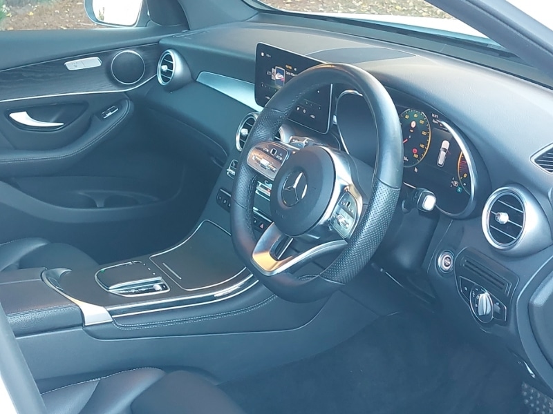 Used Mercedes-Benz GLC 2020 for sale - 77126221: Photo 6