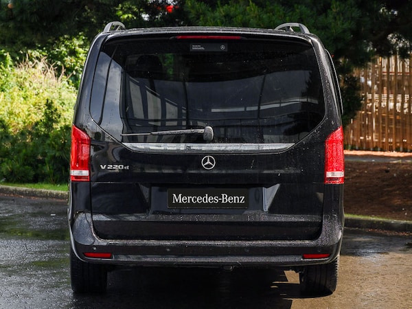 Used Mercedes-Benz V-Class 2024 for sale - 74902184: Photo 14