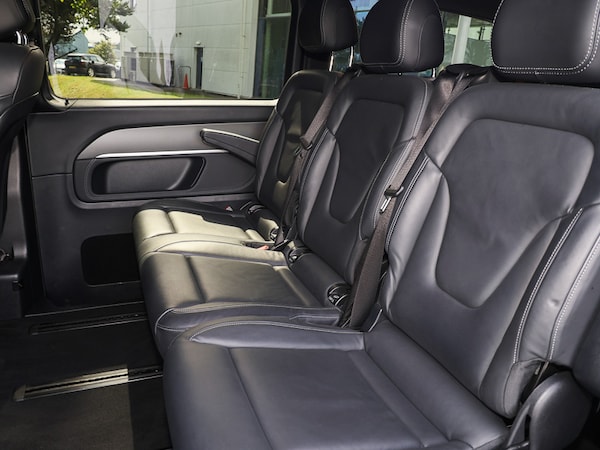 Used Mercedes-Benz V-Class 2024 for sale - 74902184: Photo 6