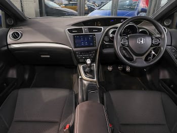 Used Honda Civic 2016 for sale - 79647620: Photo