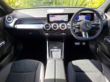 Used Mercedes-Benz EQB 2024 for sale - 76160313: Photo