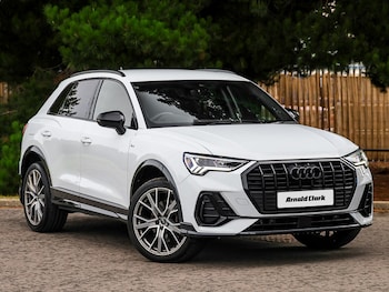 Audi - Q3