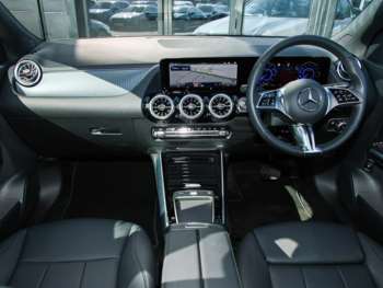 Used Mercedes-Benz EQA 2024 for sale - 74316020: Photo