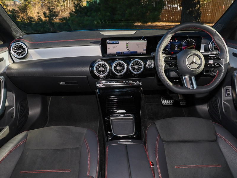 Used Mercedes-Benz CLA 2024 for sale - 77782241: Photo 2