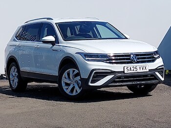 2025 - 1.5 TSI Life 5dr