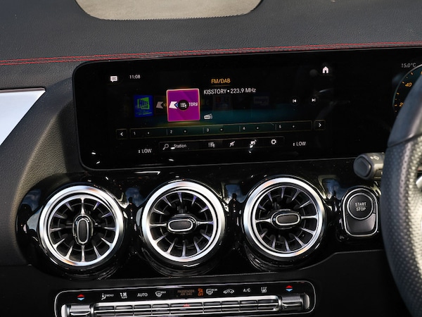 Used Mercedes-Benz EQA 2022 for sale - 76311626: Photo 10