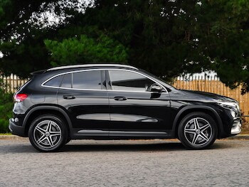 Used Mercedes-Benz EQA 2022 for sale - 76311626: Photo